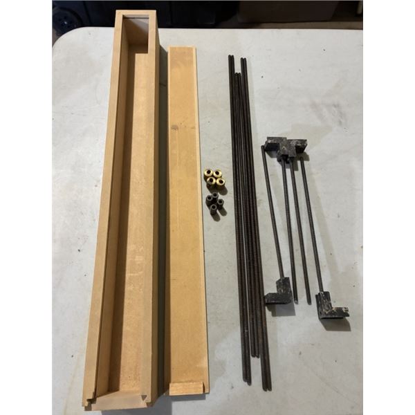 Set of Rod Clamps in Case