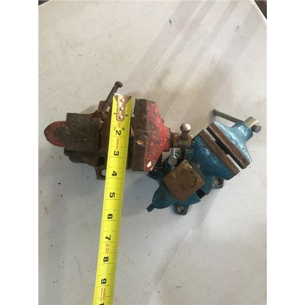 2- Vises 3 1/2'' and 3''
