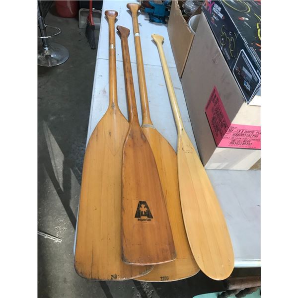 4 Vintage Paddles