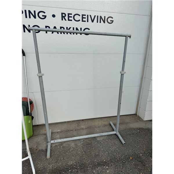 Clothing rack