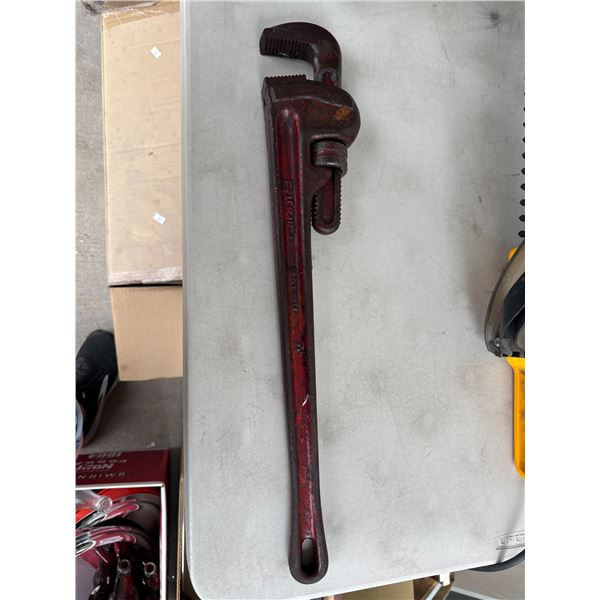Bridget 24 inch pipe wrench