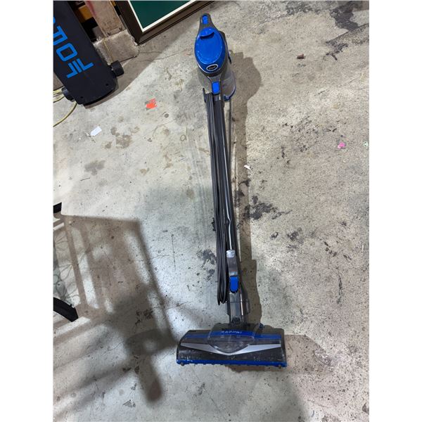 Shark vacuum