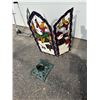 Image 1 : Christmas tree stand and screen