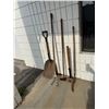 Image 1 : Yard and garden tools