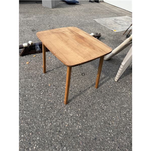 Kids table