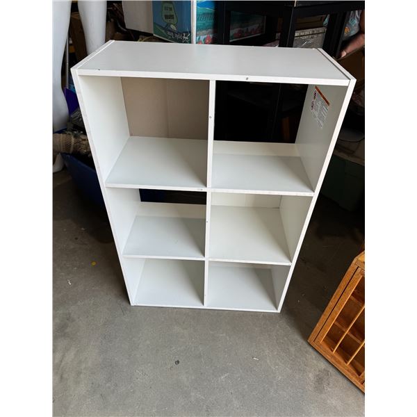 Cubed  shelf