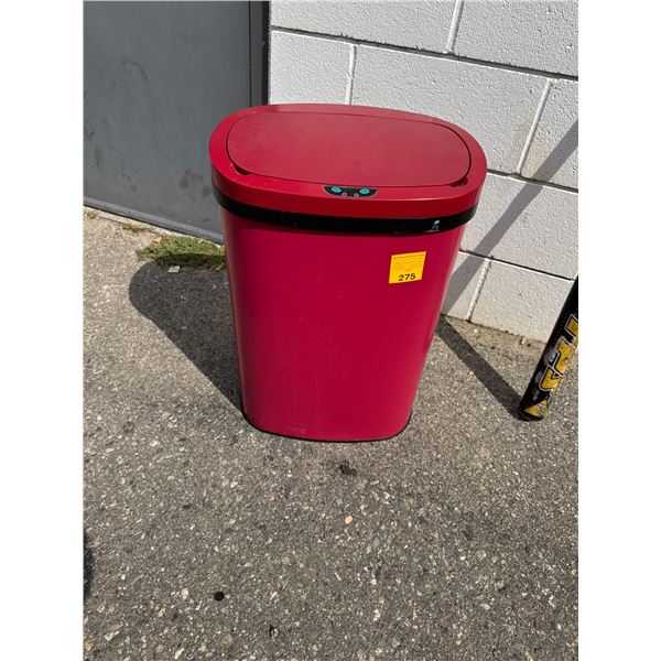 Garbage can