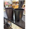 Image 1 : Garbage cans