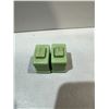Image 2 : Vintage salt and pepper set