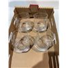 Image 1 : 4x rocks, glasses, tilting design