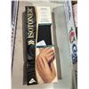 Image 1 : Isotoner one size stretch, fit gloves