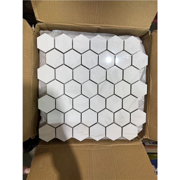 2 boxes tile