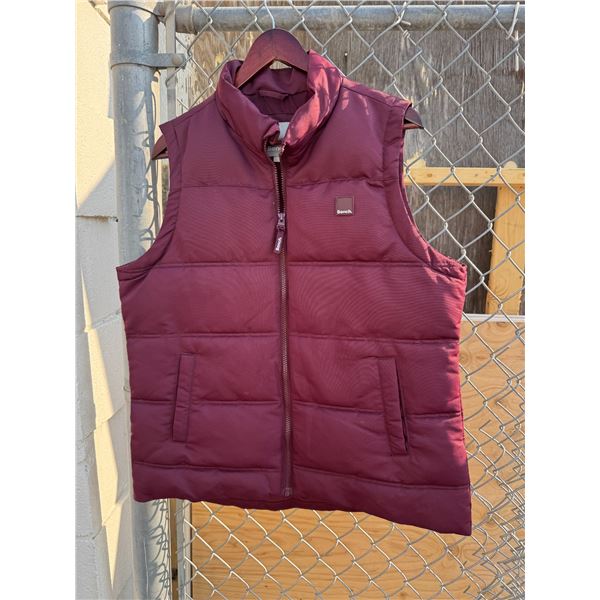 Bench vest size large
