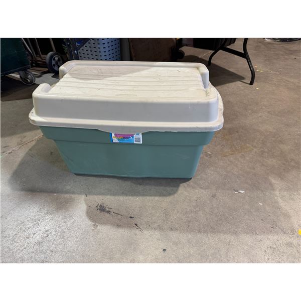 Storage tote