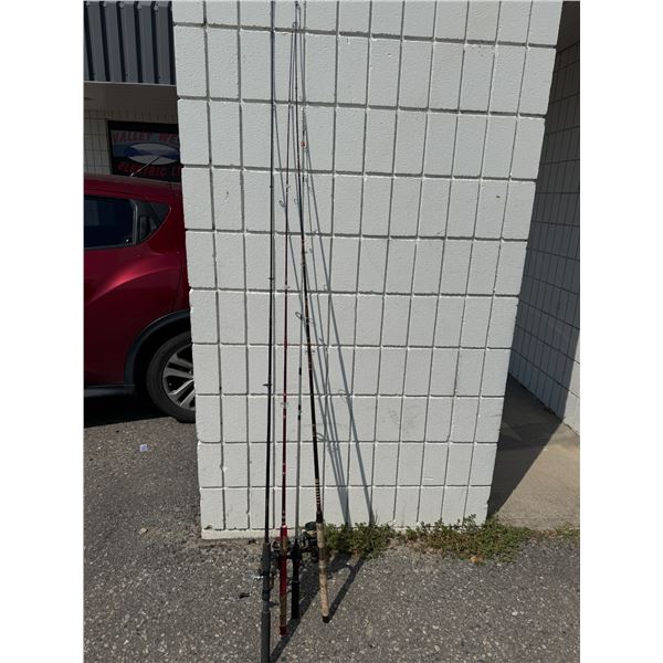 5 fishing rods with reels