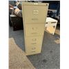 Image 1 : Filing cabinet with key