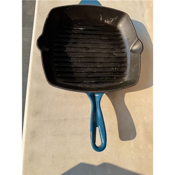Cast-iron pan
