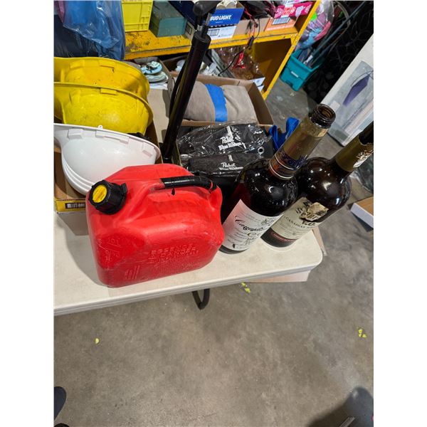 Miscellaneous lot