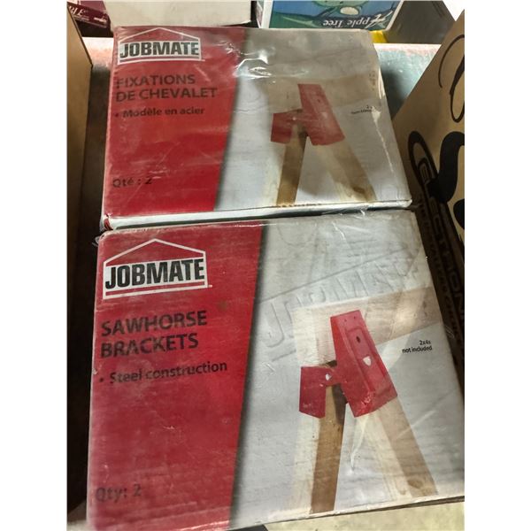 Saw horse brackets