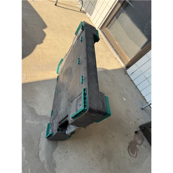 Rolling cart