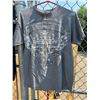 Image 1 : T-shirt, medium?