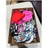 Image 1 : Assorted swimsuits