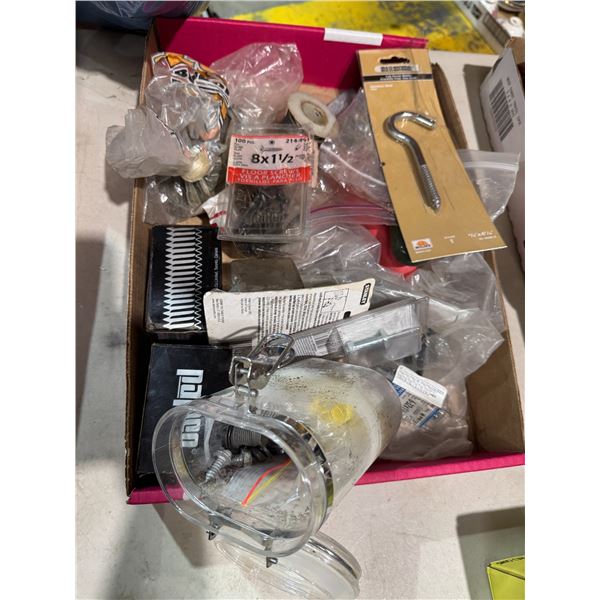 Miscellaneous garage related items