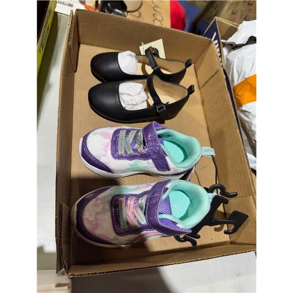 NWTChildren's shoes size seven