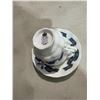 Image 1 : Paragon tea cup with sauce