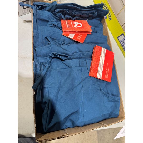 Scrub pants, medium New,