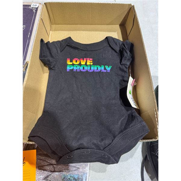 NWT onesie size 0–3 months