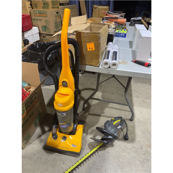 Dirt devil vacuum