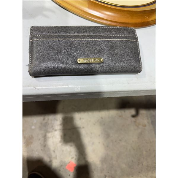 Roots wallet