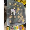 Image 1 : Christmas decorations and hold