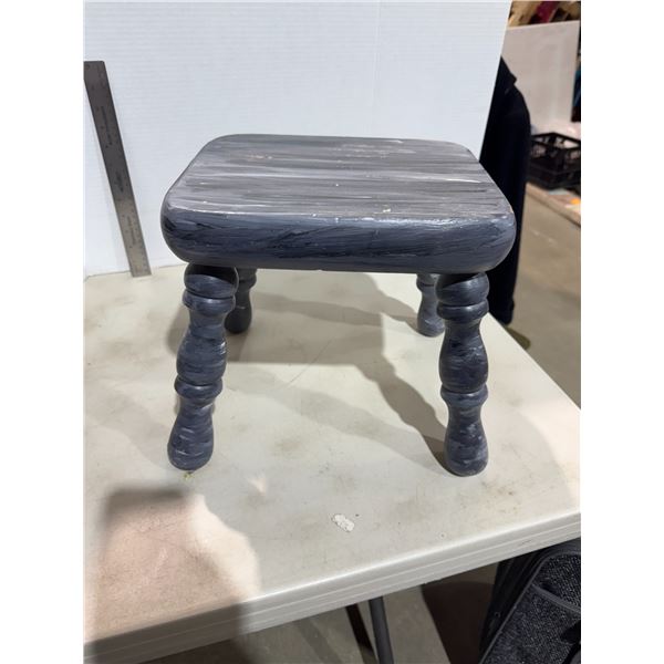 Small stool
