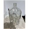 Image 1 : Glass jug