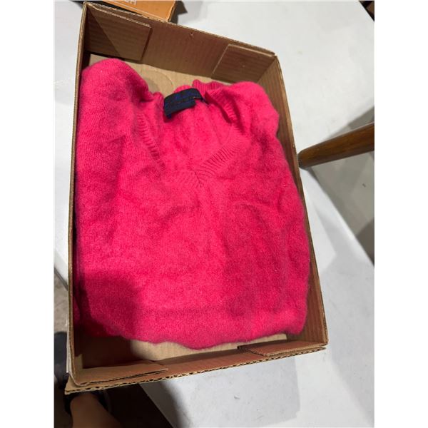 Cashmere sweater size medium