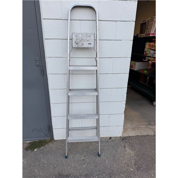 Ladder
