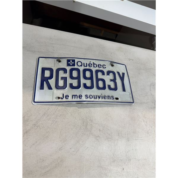 Quebec license plate