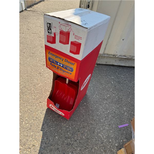 Case of emergency shovels