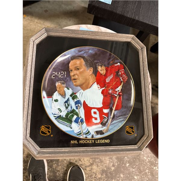 Gordie Howe, NHL legend hockey plate