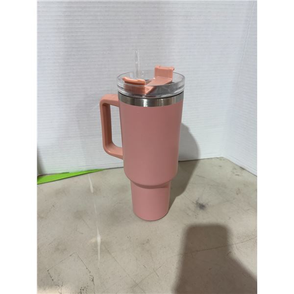 Drinking cup with straw