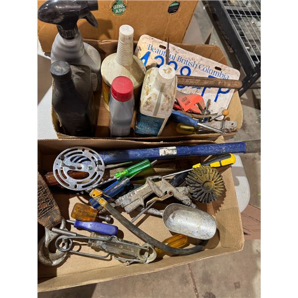 Miscellaneous garage related items