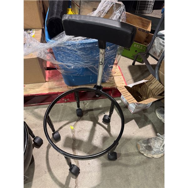 Exercise ball stool no ball