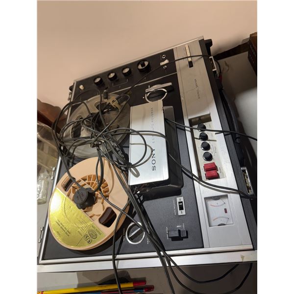 Sony ESP auto reverse stereo Centre Realtor to Real and tested
