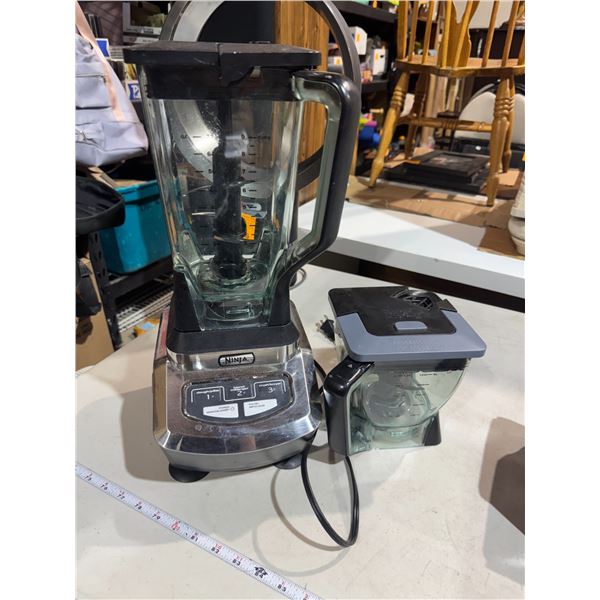 Ninja blender processor