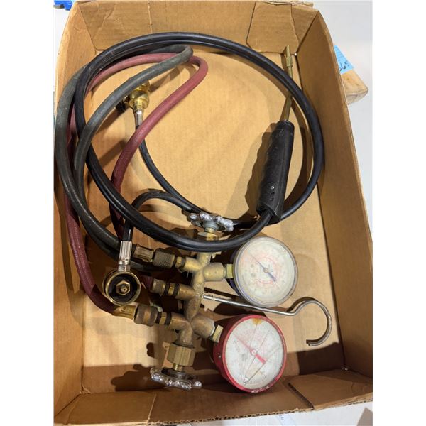 Gauges and hoses