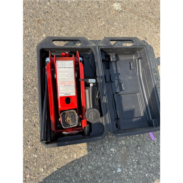 Hydraulic trolley jack 2 ton