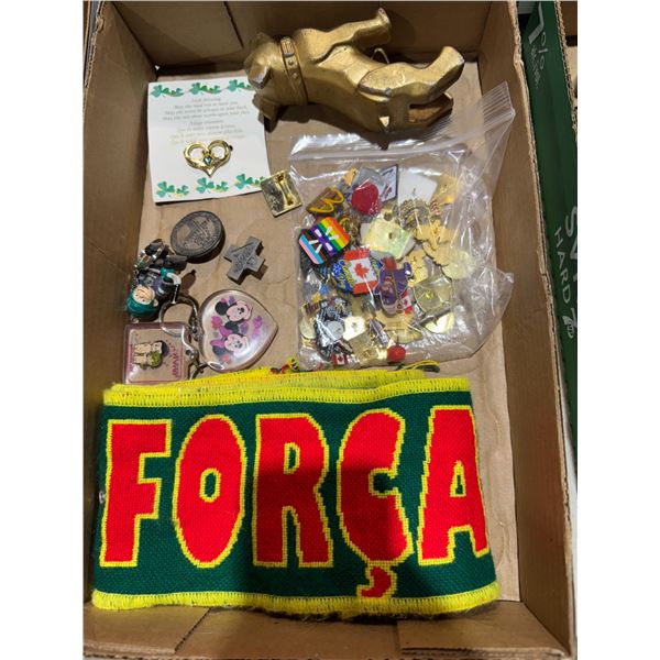 Assorted pins and other items