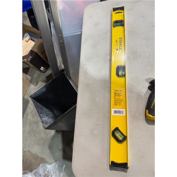 New 24 inch Stanley level